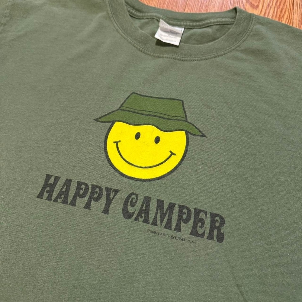 Happy Camper Men's Shirt Smiley Face Vintage Green Outdoors Hiking Size Large
